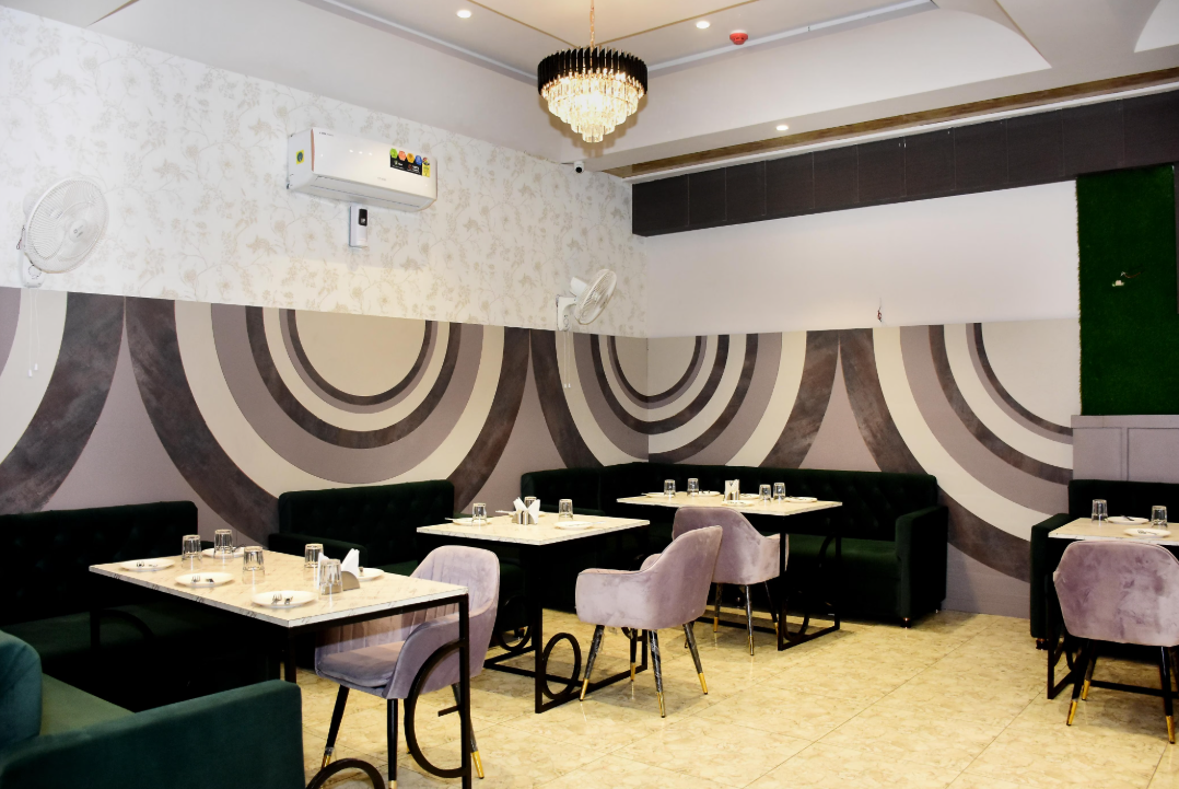 Restaurant Dining Area